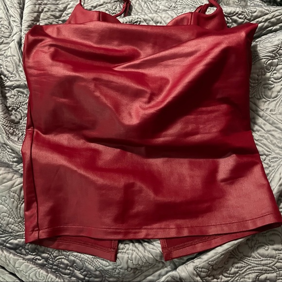 Red body con midi dress - Picture 7 of 12